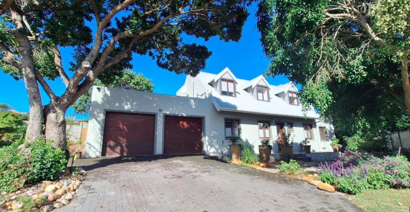 2 Bedroom Property for Sale in Fraaiuitsig Western Cape